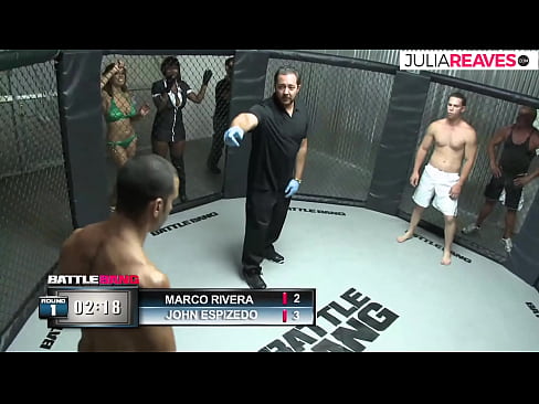 ❤️ Ultimate Fighter rinqdəki döyüşdən dərhal sonra bir nömrəli qızı sikdirir Fəsişlər pornoda az.teencumpot.ru